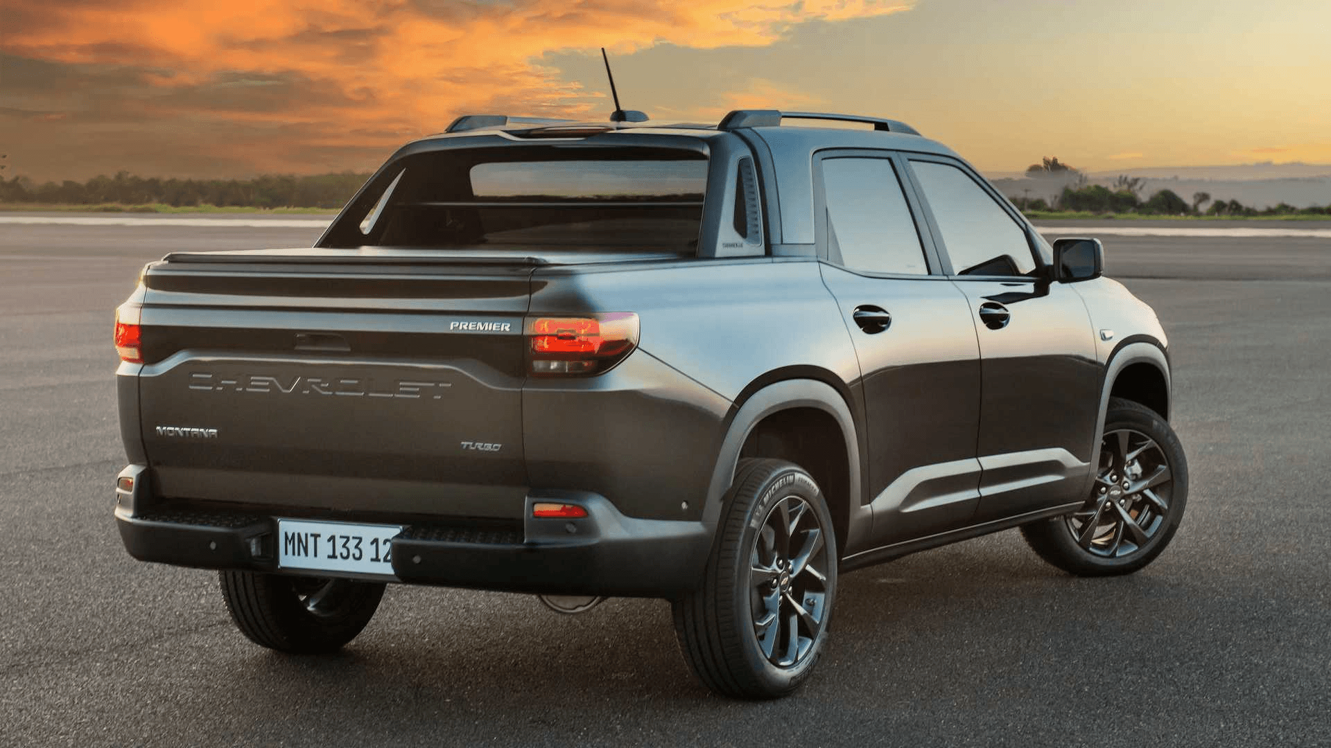 Chevrolet Montana - imagem 4