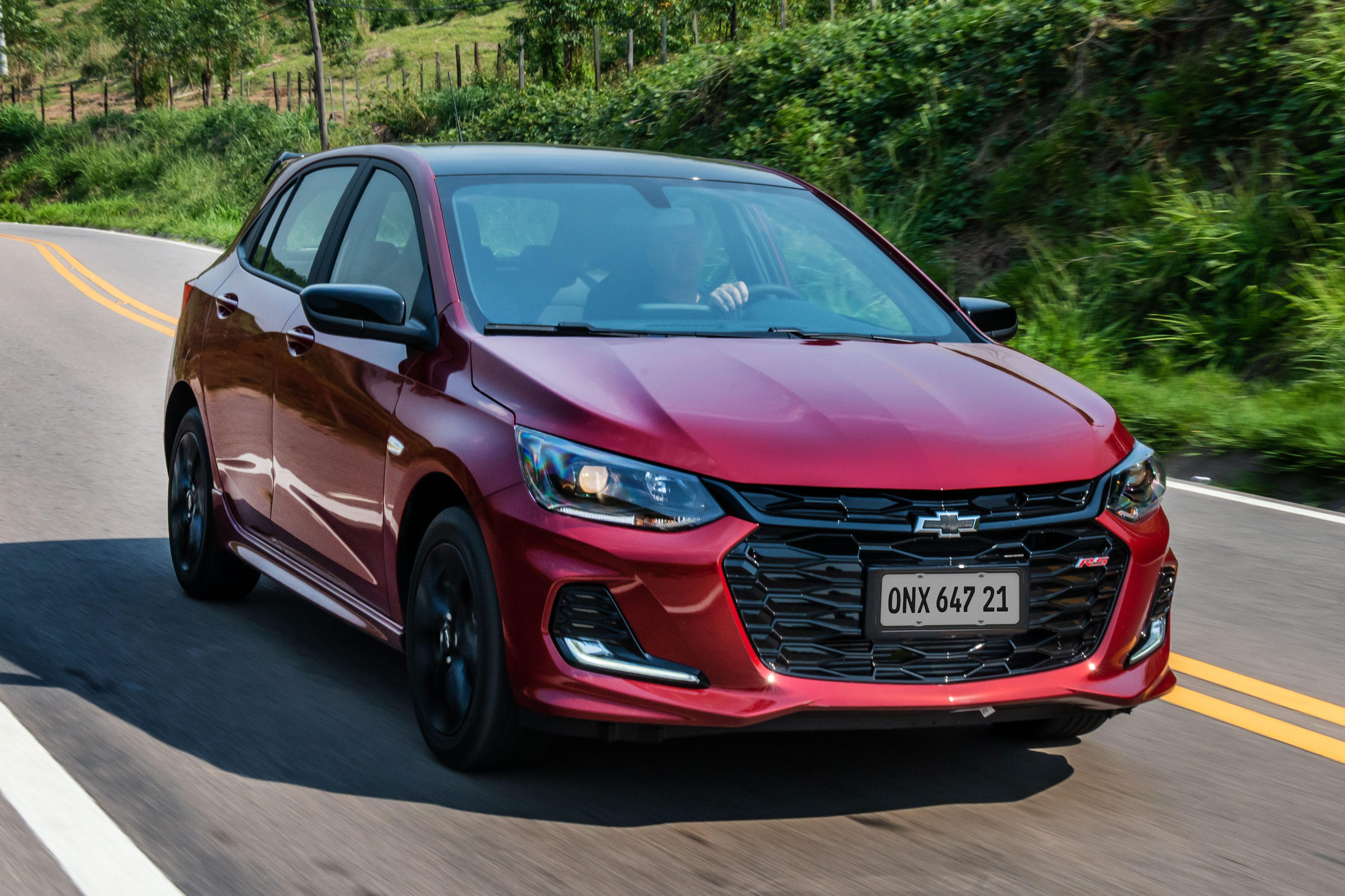 Chevrolet Onix Plus - imagem 4