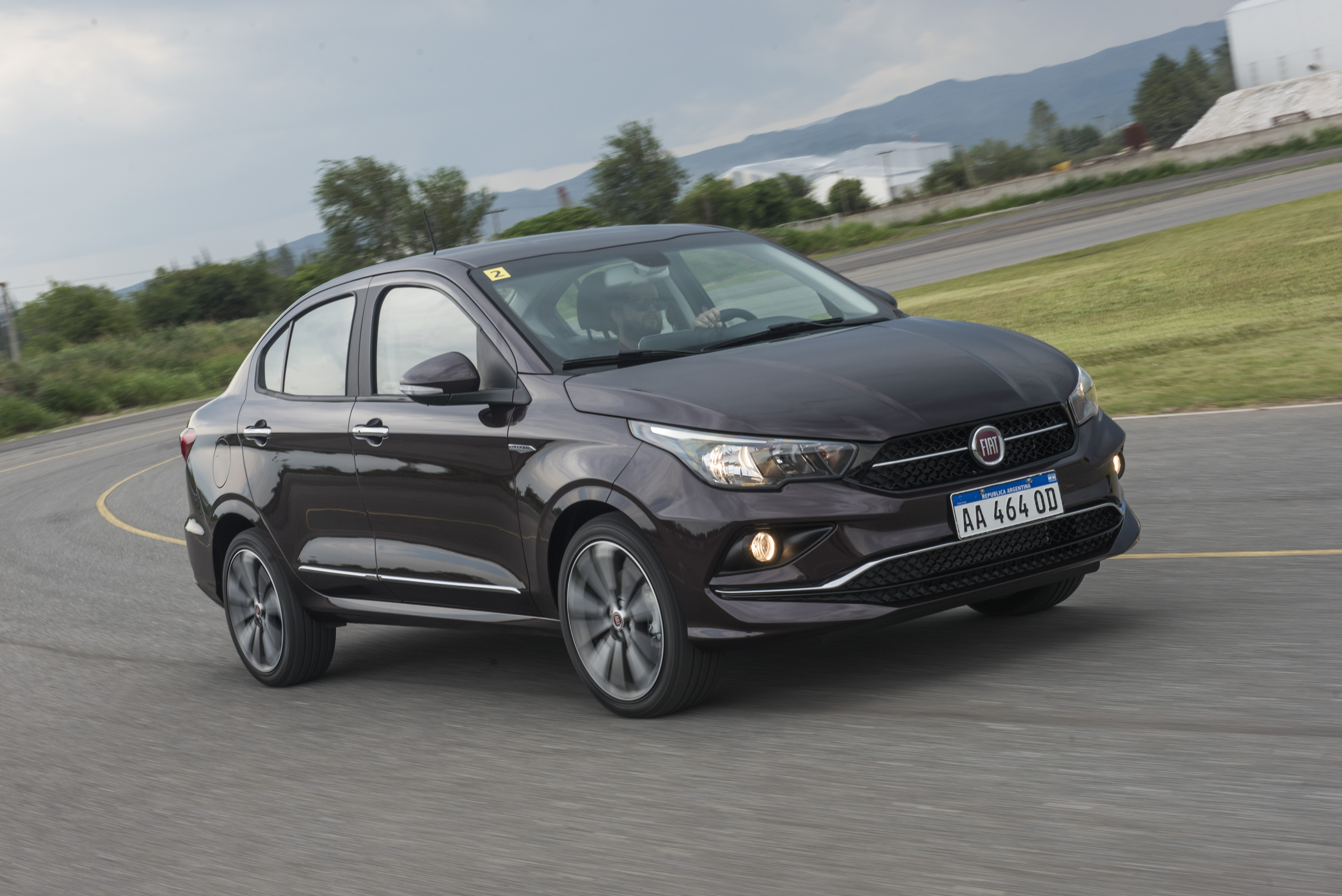 Fiat Cronos - imagem 1